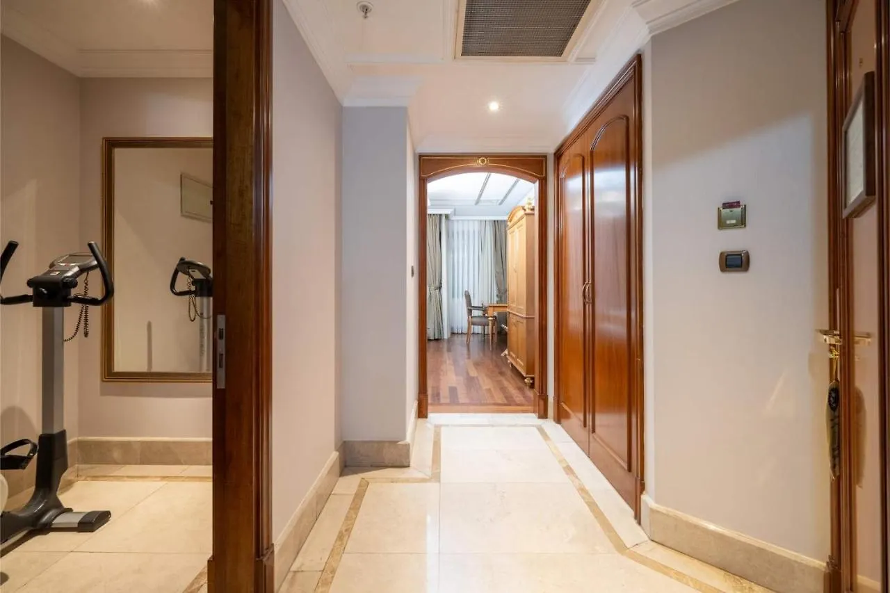 The Central Palace Taksim Istanbul Hotel